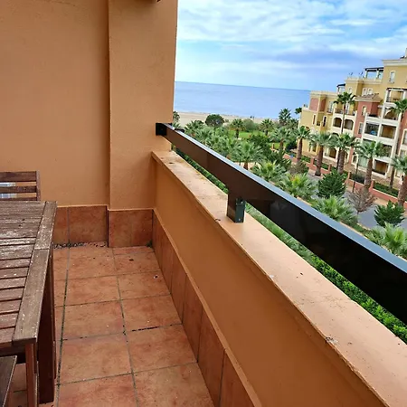Apartment Albatros, Playa De Haraganes - By Ac Real